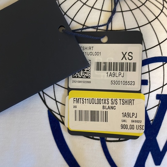 NWT Louis Vuitton Ladies T Shirt - Picture 2 of 6